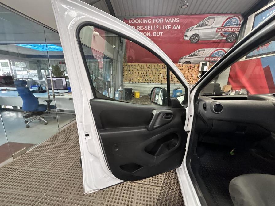 2018 Citroen Berlingo Berlingo 625 LX Blue HDi – LF68VNT