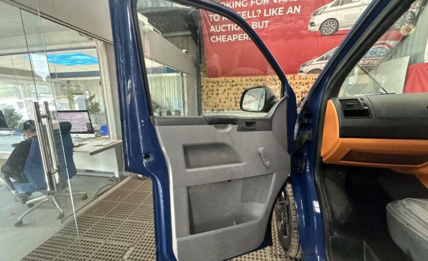 2007 Volkswagen Transporter Transporter T30 102 TDI LWB – RJ07YDT