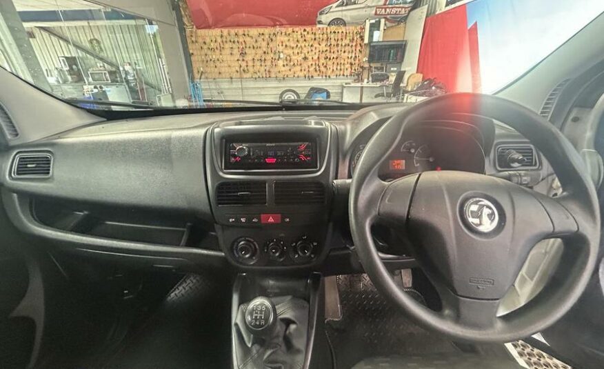 2017 Vauxhall Combo Combo 2000 CDTi – YP67PVO