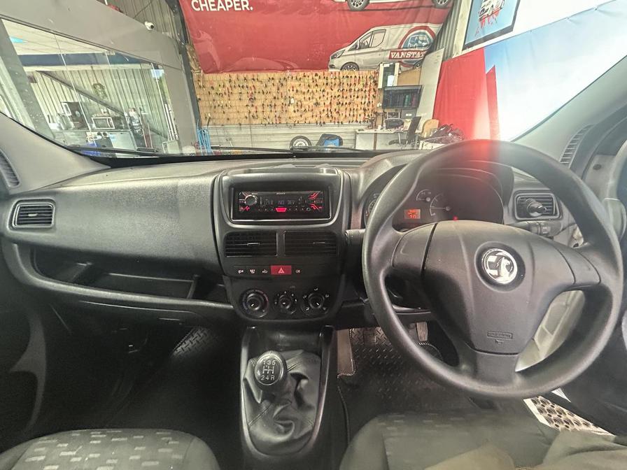 2017 Vauxhall Combo Combo 2000 CDTi – YP67PVO