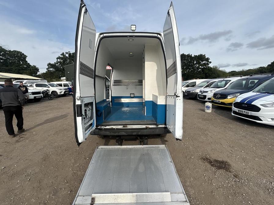 2013 Ford Transit Transit 125 T350 FWD – YK13JKE