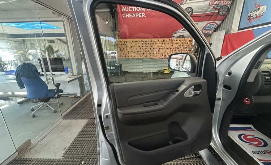 2013 Nissan Navara Navara Tekna dCi – PK63KHG