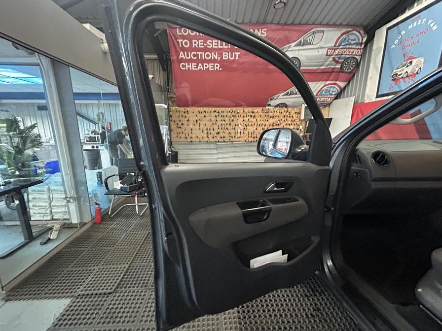 2016 Volkswagen Amarok Amarok Trendline TDI 4Motion Double Cab – YY66WXN/BU11REW