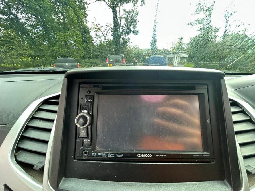 2012 Mitsubishi L200 L200 Barbarian LWB Double Cab DI-D 4×4 Auto – YX12VDF