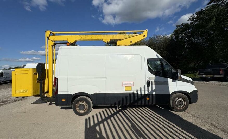2015 Iveco Daily Daily 35S13 MWB – GD15PFJ