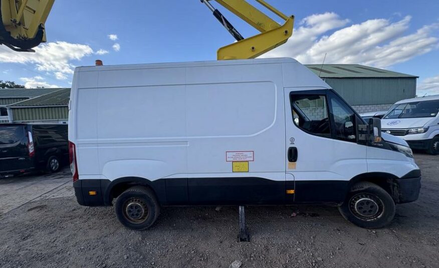 2015 Iveco Daily Daily 35S13 MWB – GM15MFU