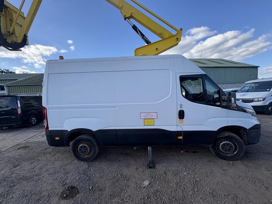 2015 Iveco Daily Daily 35S13 MWB – GM15MFU