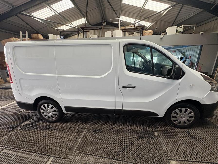2021 Renault Trafic Trafic SL28 Business+ Energy dCi – MT21TDV
