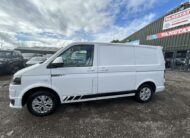 2015 Volkswagen Transporter Transporter T30 Highline 140 TDI SWB Auto – LM15NLD