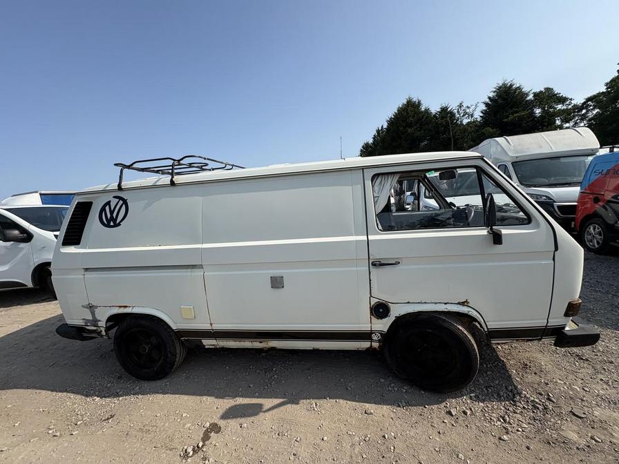 1990 Volkswagen Transporter Transporter TD 5 Diesel – H629KVW