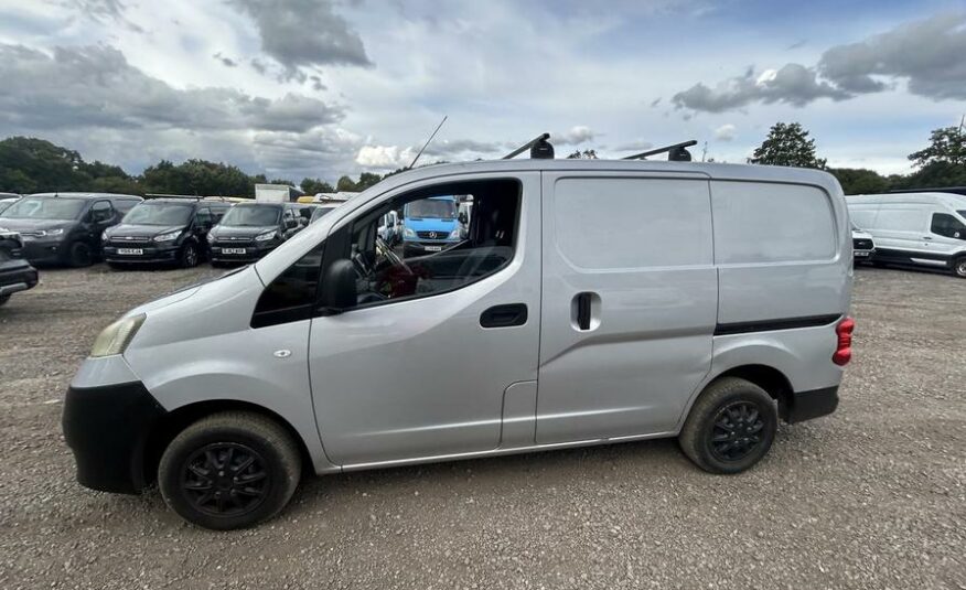 2010 Nissan NV200 NV200 SE DCI – LM60KCY