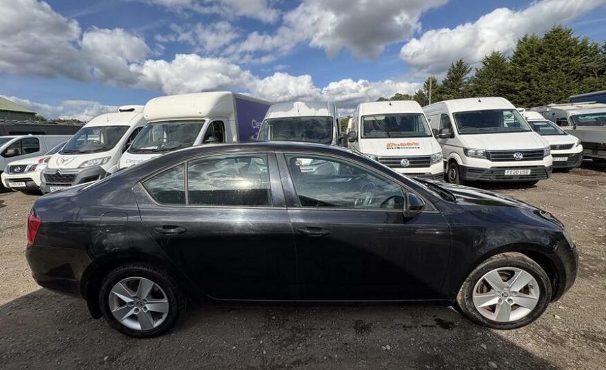 2014 Skoda Octavia Octavia SE TDI CR – FV14XKC