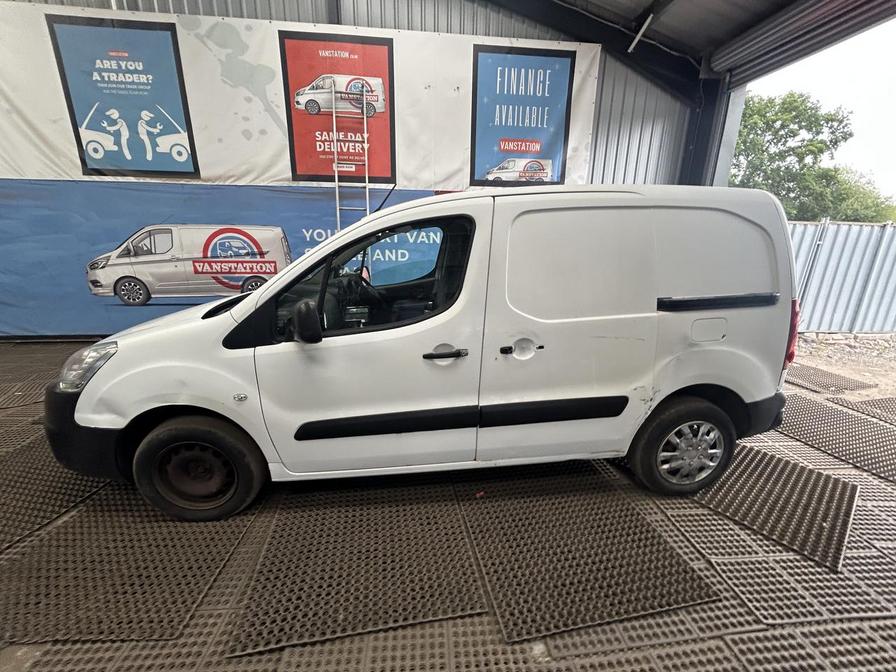2016 Peugeot Partner Partner 850 Professional HDI – MX16XTF