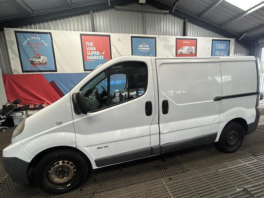 2012 Renault Trafic Trafic SL27 DCI – SG12AZR