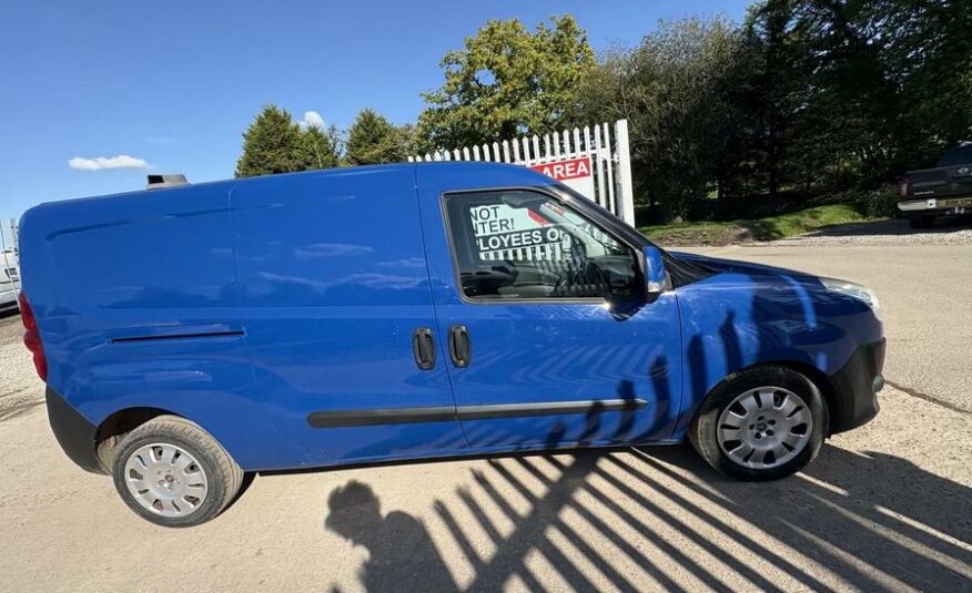 2014 Fiat Doblo Cargo Doblo SX MultiJet – YR64TNF
