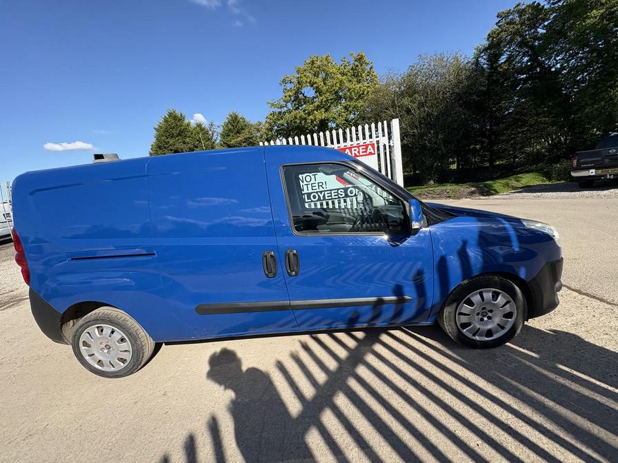 2014 Fiat Doblo Cargo Doblo SX MultiJet – YR64TNF