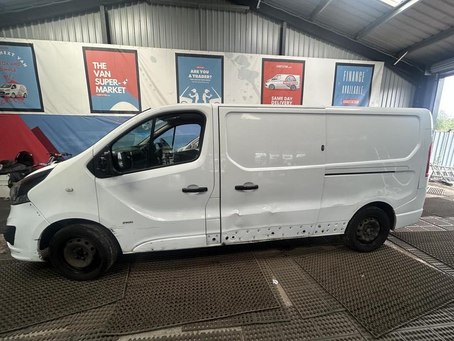 2017 Vauxhall Vivaro Vivaro 2900 Sportive CDTi – DU17FKT