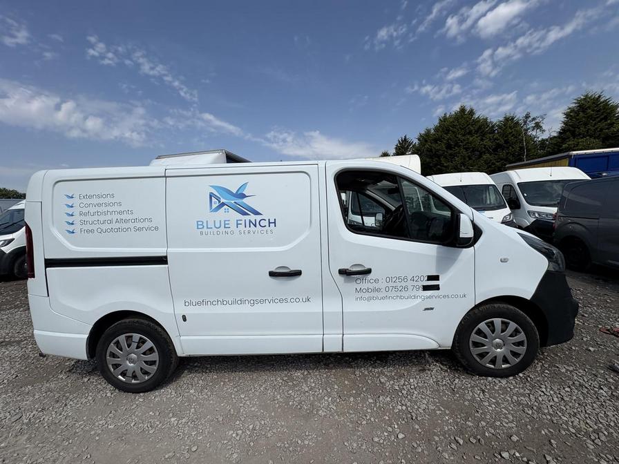 2015 Vauxhall Vivaro Vivaro 2900 Sportive CDTi – EO15LKL
