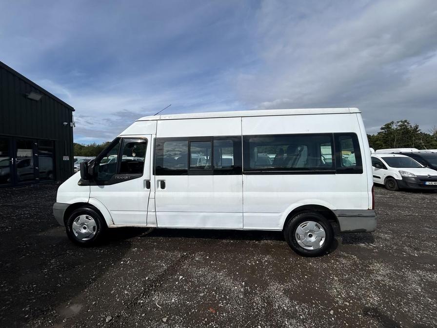2007 Ford Transit Transit 100 15-Seat RWD – FY07WRT