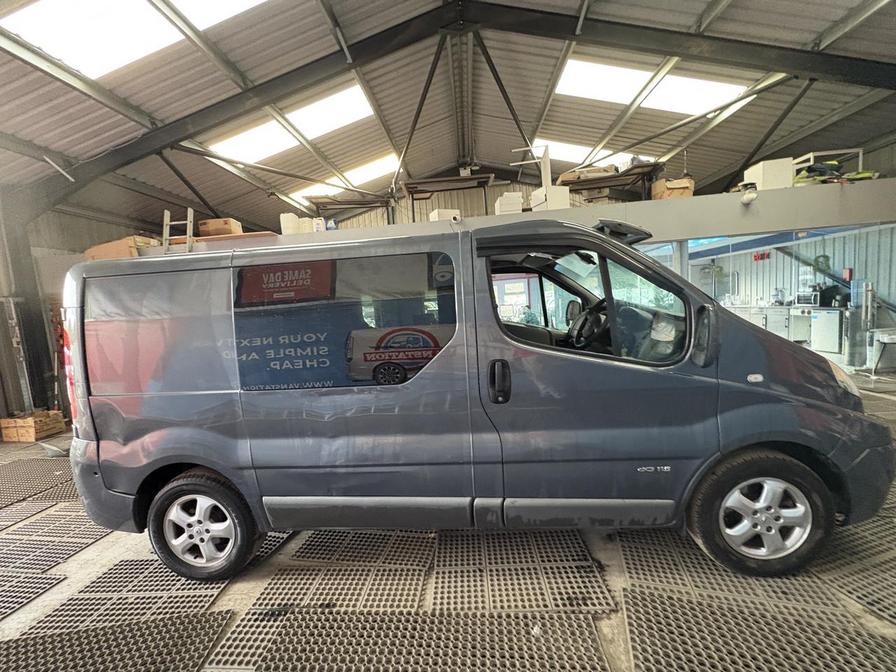 2014 Renault Trafic Trafic SL27 Sport DCI – GF14OUX
