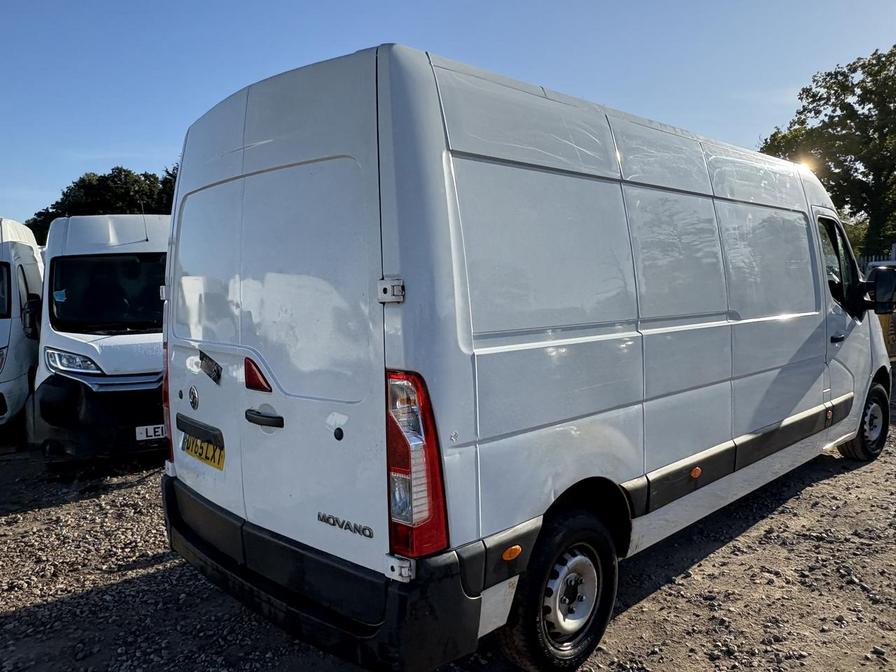 2015 Vauxhall Movano Movano F3500 L3H2 CDTI – DY65LXT