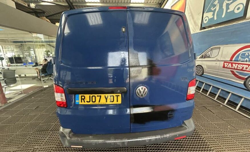 2007 Volkswagen Transporter Transporter T30 102 TDI LWB – RJ07YDT