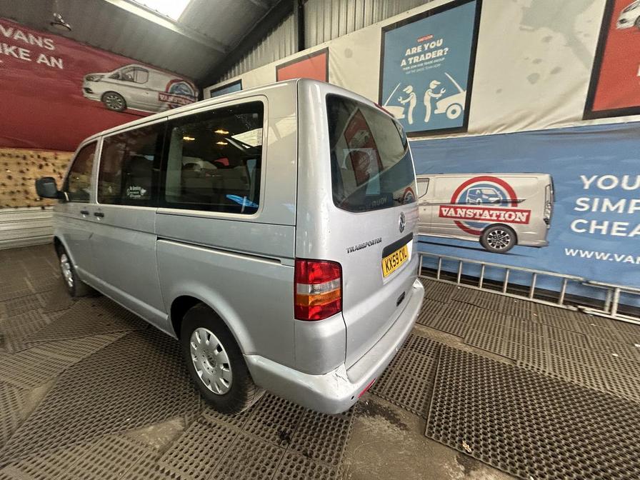 2009 Volkswagen Transporter Transporter Shuttle SE130 SWB – KX59CVL