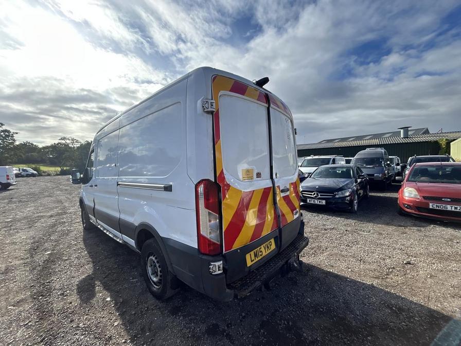 2015 Ford Transit Transit 350 – LM15YKP
