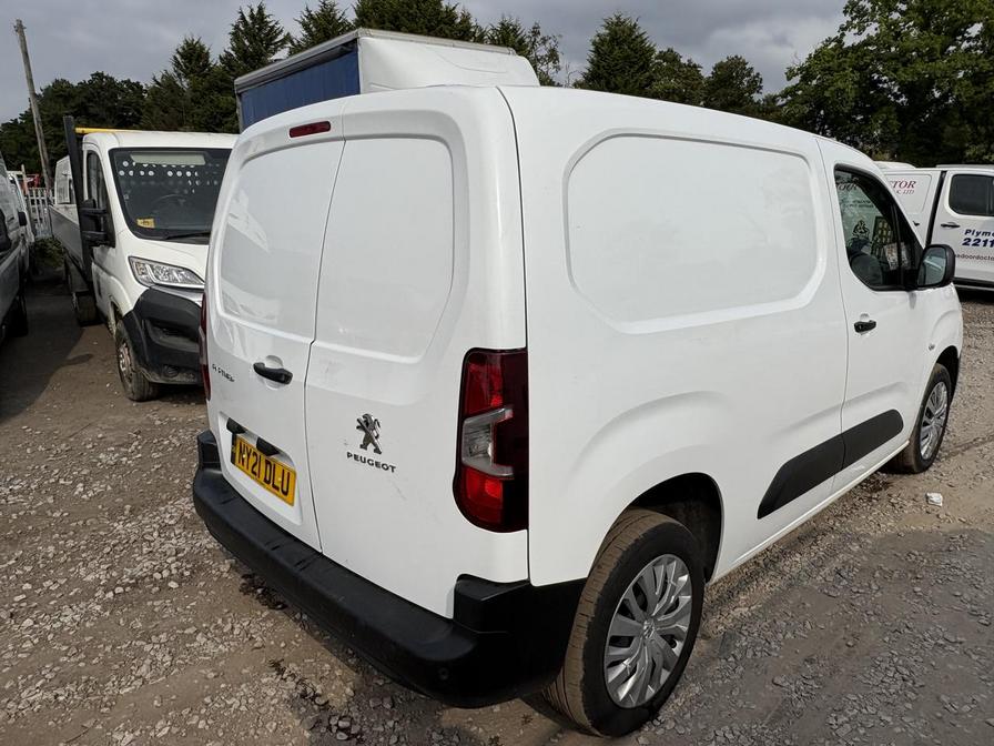 2021 Peugeot Partner Partner Professional L1 Blue HDi – NY21DLU