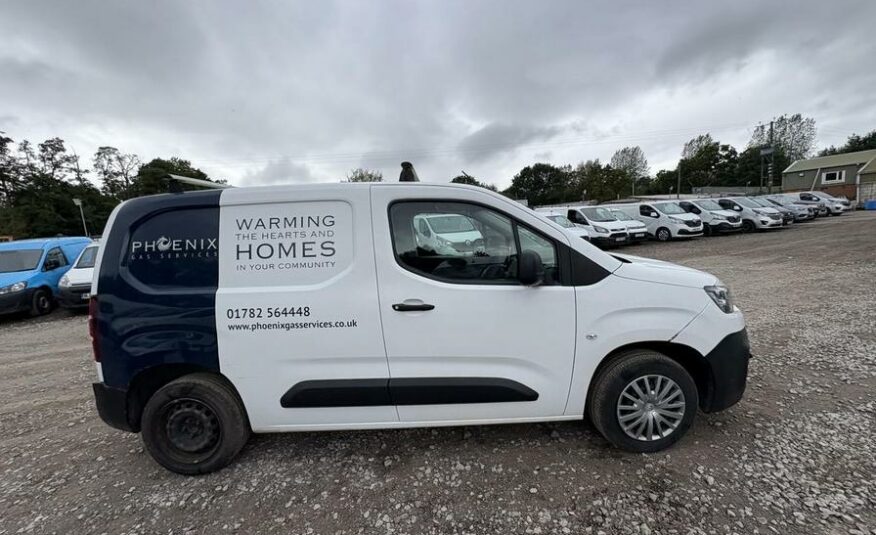 2021 Citroen Berlingo Berlingo 650 Enterprise Blue HDi – SL21PGV