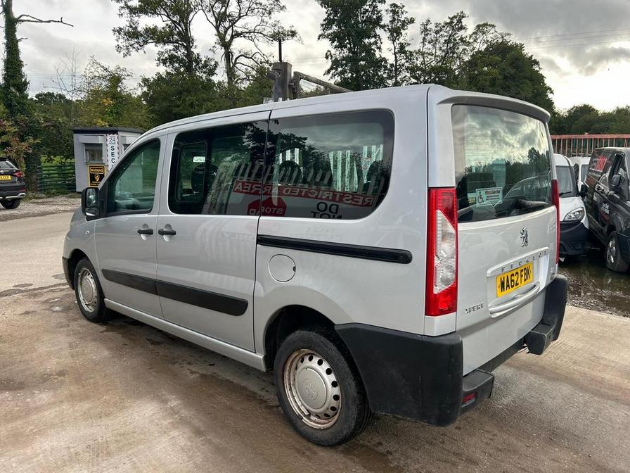 2012 Peugeot Expert Tepee Expert Tepee Comfort HDI – WA62FBK