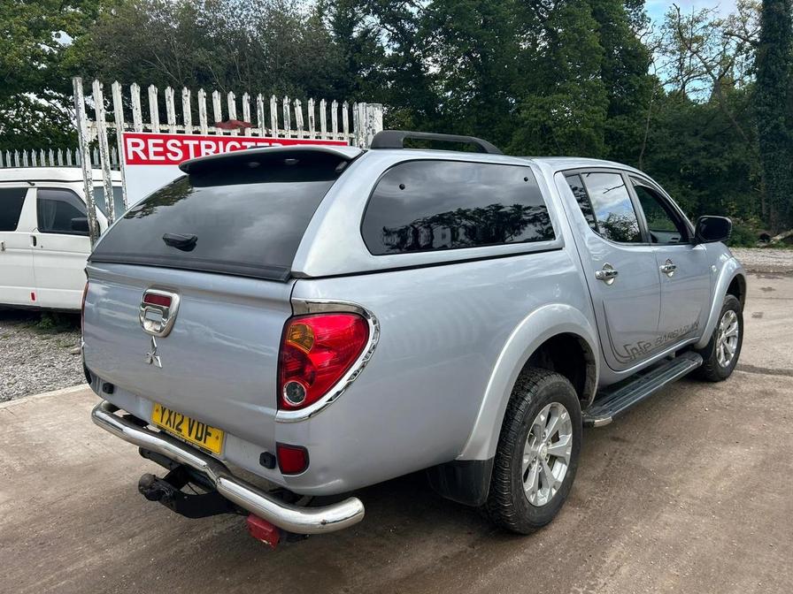 2012 Mitsubishi L200 L200 Barbarian LWB Double Cab DI-D 4×4 Auto – YX12VDF