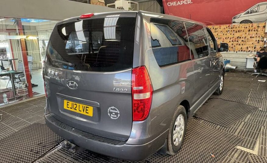 2012 Hyundai i800 i800 Style CRDi Auto – EJ12LVE