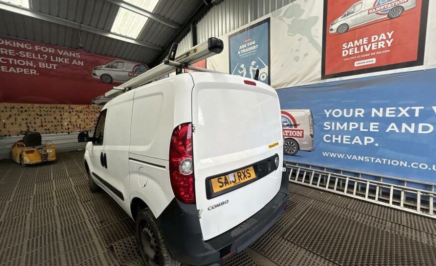 2018 Vauxhall Combo Combo 2300 CDTi – SA18RXS