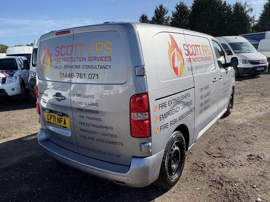 2021 Vauxhall Vivaro Vivaro F2700 Sportive S/S – CP71NFA