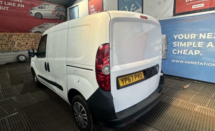 2017 Vauxhall Combo Combo 2000 CDTi – YP67PVO