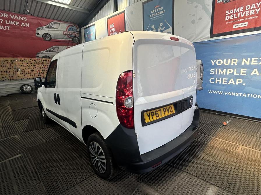 2017 Vauxhall Combo Combo 2000 CDTi – YP67PVO