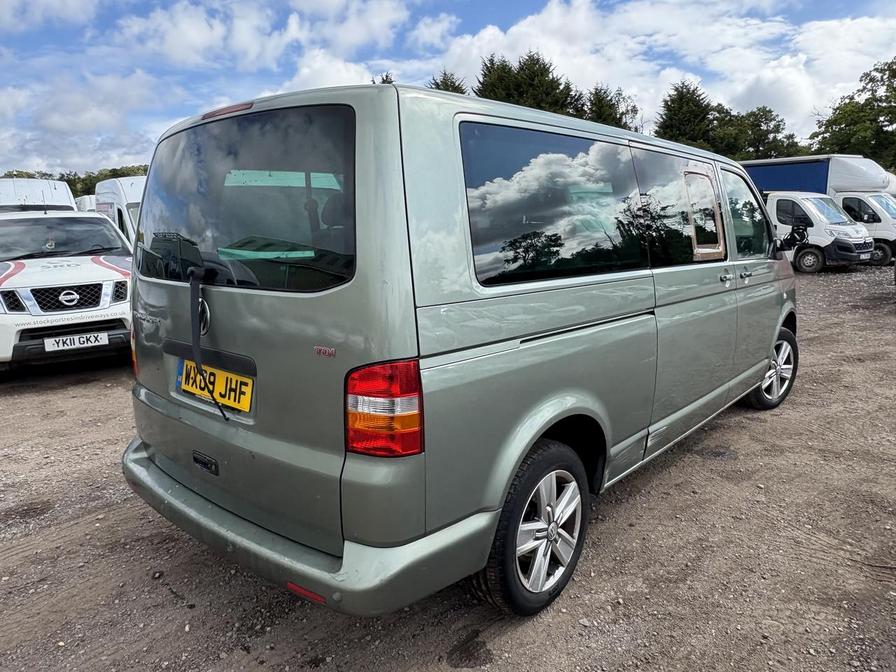 2009 Volkswagen Transporter Transporter Shuttle SE 174 LWB – WX09JHF