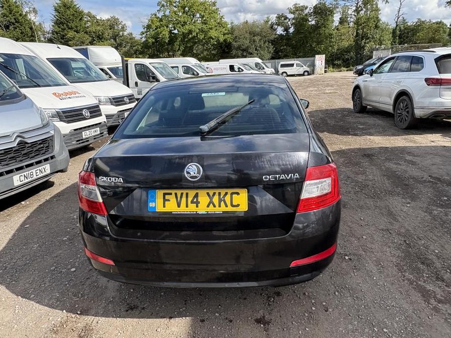 2014 Skoda Octavia Octavia SE TDI CR – FV14XKC