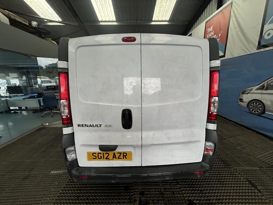 2012 Renault Trafic Trafic SL27 DCI – SG12AZR