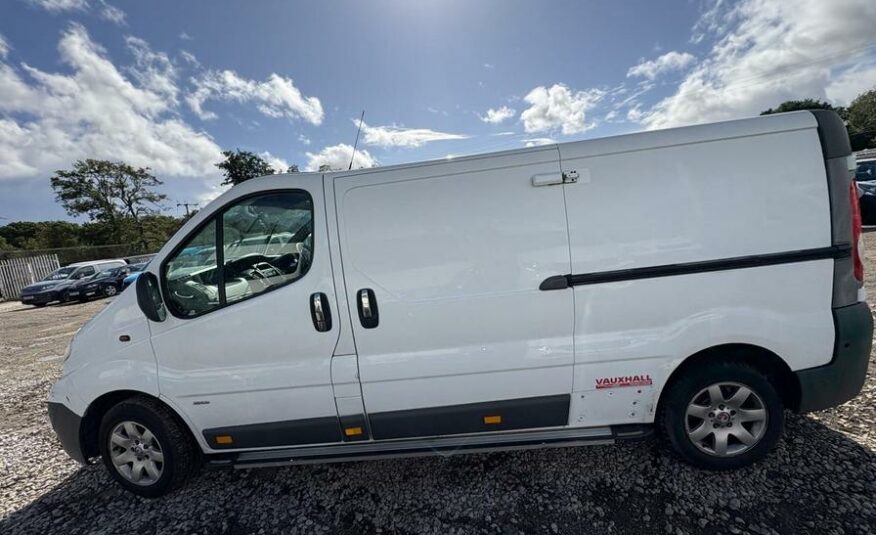 2014 Vauxhall Vivaro Vivaro  2900 CDTI LWB – DY14HRC