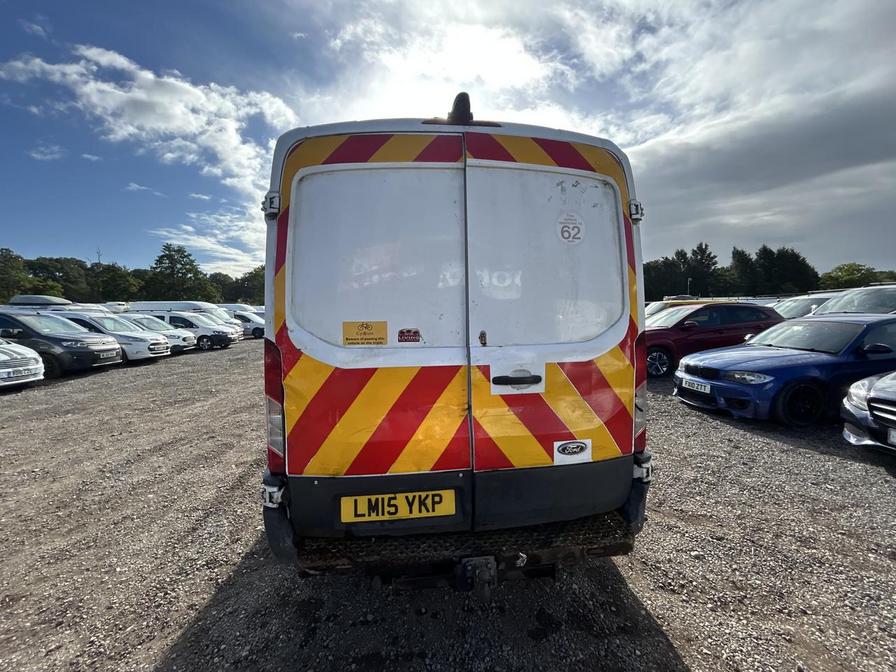 2015 Ford Transit Transit 350 – LM15YKP