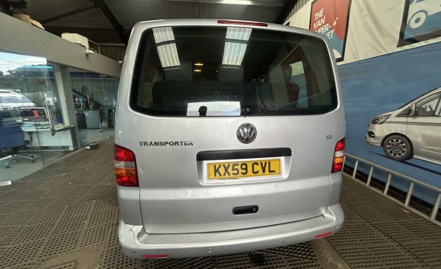 2009 Volkswagen Transporter Transporter Shuttle SE130 SWB – KX59CVL