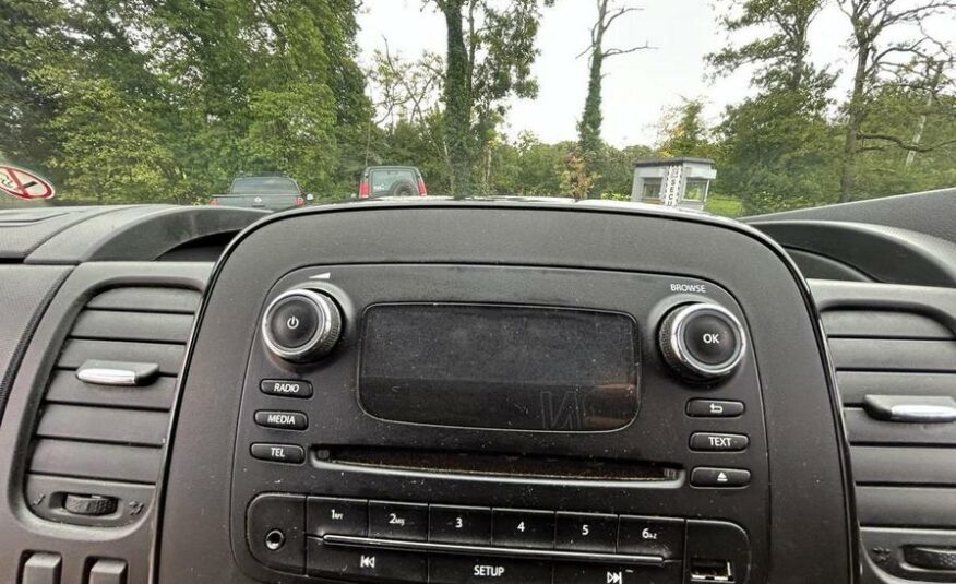 2015 Vauxhall Vivaro Vivaro  2900 Sportive CDTi – DY65NRN