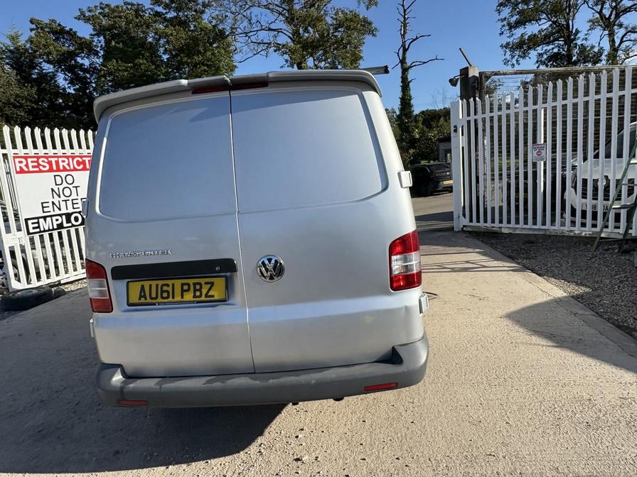 2011 Volkswagen Transporter Transporter T28 102 TDI SWB – AU61PBZ