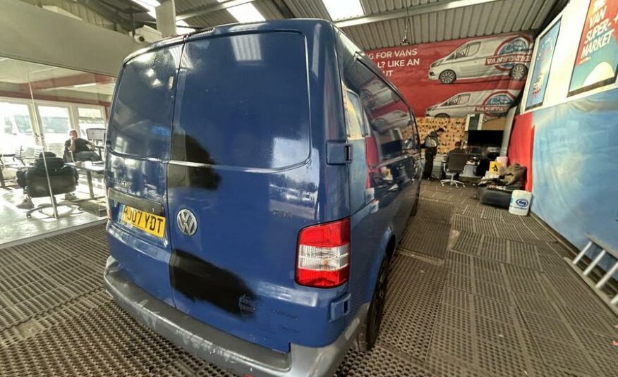 2007 Volkswagen Transporter Transporter T30 102 TDI LWB – RJ07YDT