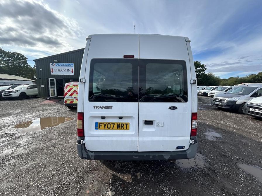 2007 Ford Transit Transit 100 15-Seat RWD – FY07WRT