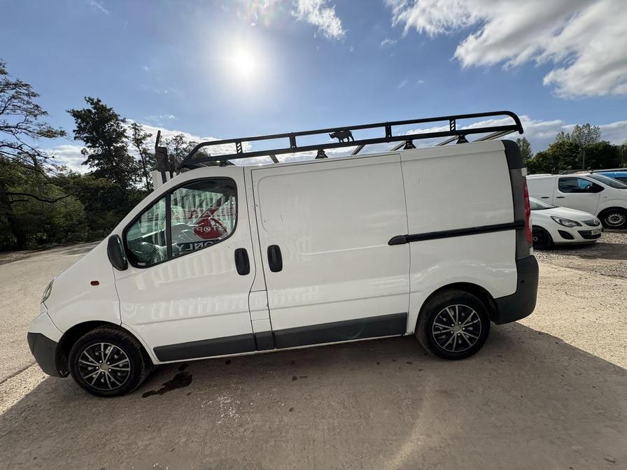 2011 Vauxhall Vivaro Vivaro 2700 CDTI SWB – YS60OHX