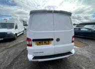 2015 Volkswagen Transporter Transporter T30 Highline 140 TDI SWB Auto – LM15NLD