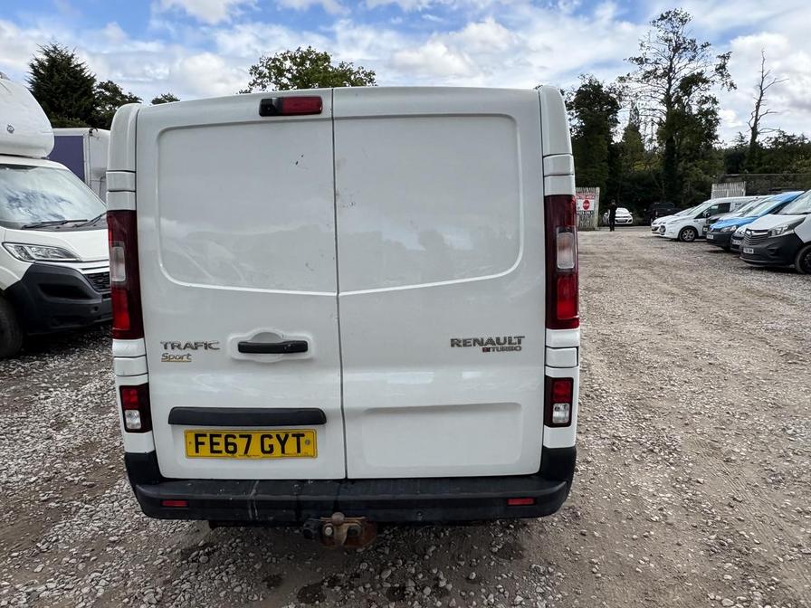 2017 Renault Trafic Trafic LL29 Sport Nav Energy dCi – FE67GYT